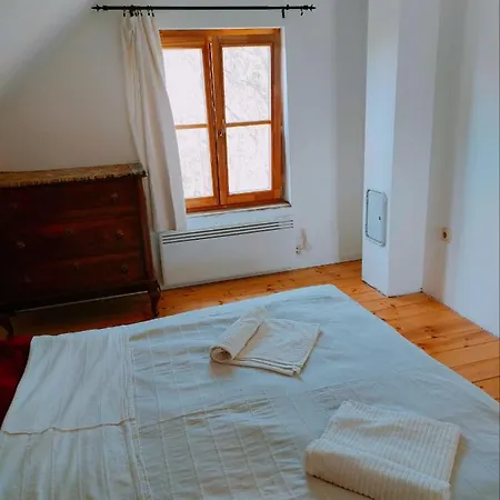 Nyaraló Szívecske Ház